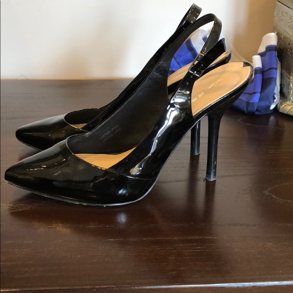 Shoes - Picture 2 of 5